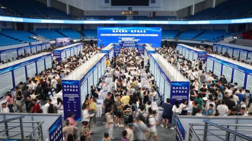 China Stops Reporting Youth Unemployment Amid Growing Economic Pressure