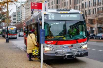 Federal Grant To Help Metro Convert To Electric Buses