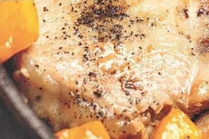 How To Make Skillet Pork Chops With Peaches [recipe]