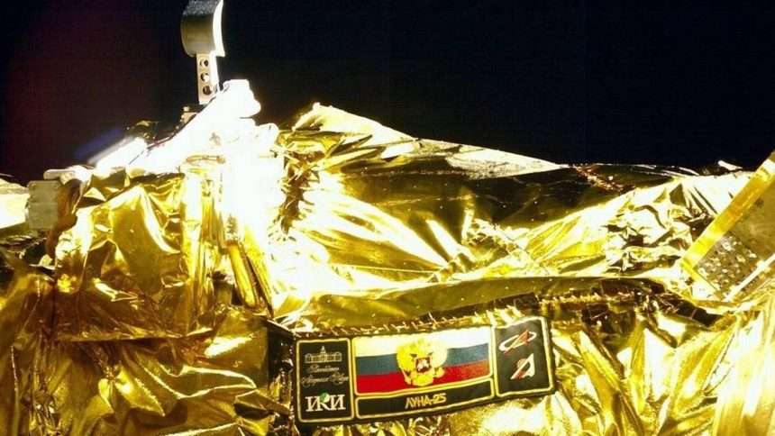 Russian Lunar Lander Luna 25 Faces 'emergency' In Lunar Orbit