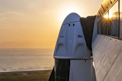 Spacex To Launch A Crew Of 7 Astronauts To The