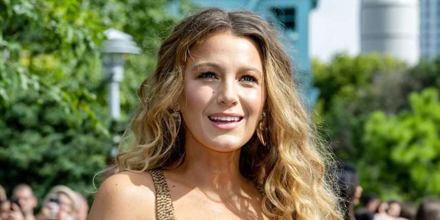 Blake Lively Wears $13 Gel Polish On Her Nails That