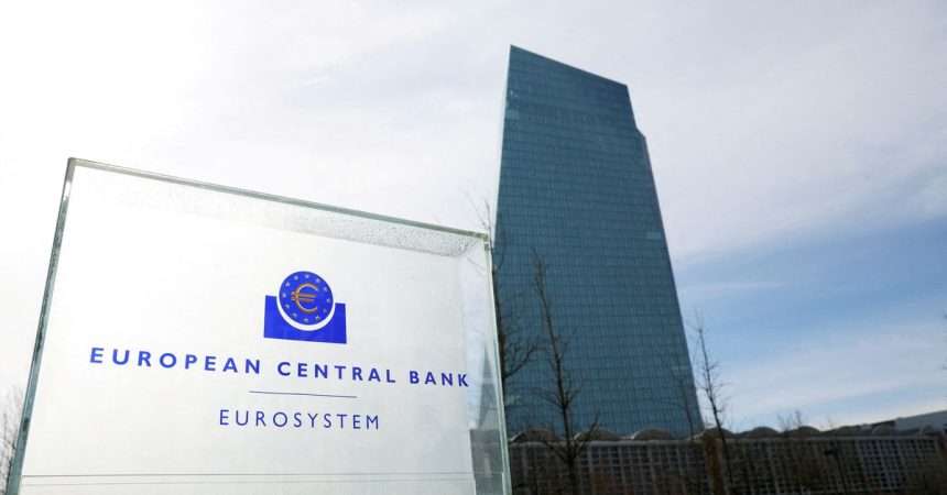 Ecb Pauses Interest Rate Hikes On September 14; Economists Are