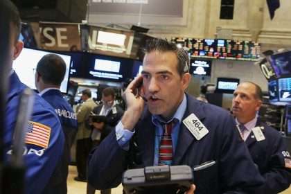 Economist Says S&p 500 Index Will Fall 40% Due To