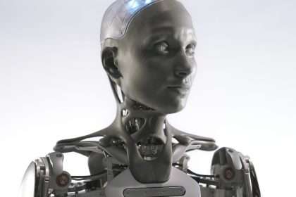 Five Humanoid Robots Will Greet And Assist Guests At The