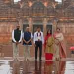 G20 Summit: 'proud Hindu' Rishi Sunak Offers Prayers At Delhi's