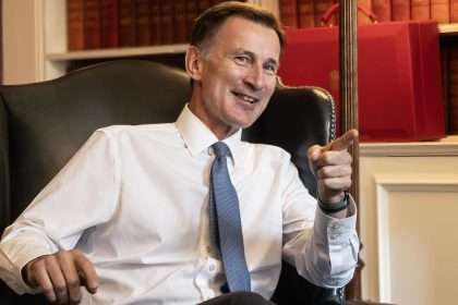 Jeremy Hunt Pledges Welfare Reform To Break 'vicious Cycle' Of