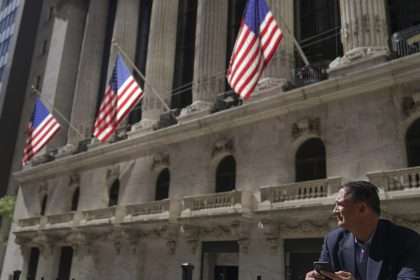 Stock Market Today: Wall Street Drifters Ahead Of Fed Meeting