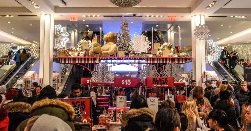The U.s. Holiday Season Is Expected To Be The Weakest