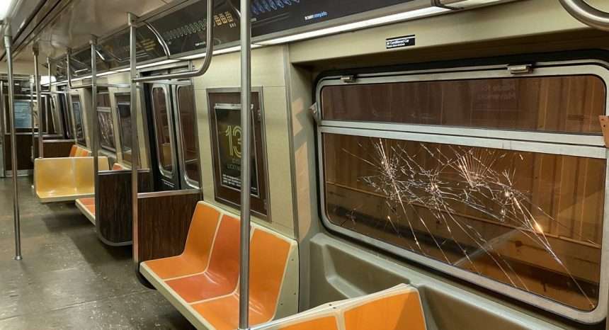 W Train Service Suspended Due To Subway Window Breaking Incident