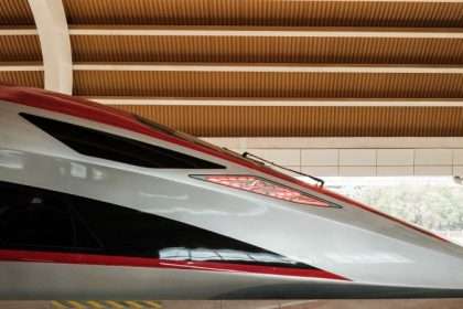 Indonesia Launches First Bullet Train ``whoosh'' With Funding From China's