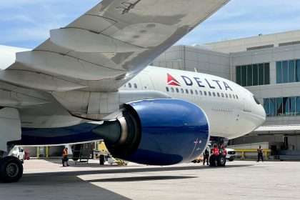 Delta Air Lines Cuts Two Routes Via Laguardia, Adds Flight