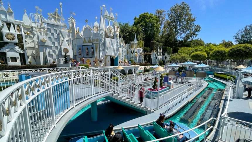 Disneyland Park Guest Arrested For Undressing On 'it's A Small