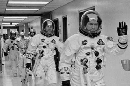 Frank Borman, Astronaut Who Led The First Orbit Around The
