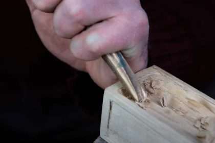Gouge: A Versatile Ancient Tool From The Bronze Age (video)