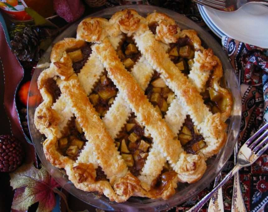 High Country Baking: Sweet And Spicy Apple Pie Recipe You'll
