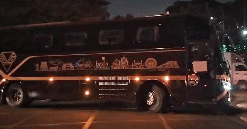 'luxury Bus' Bound For Nava Kerala Sadas Arrives From Bangalore