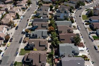 Mortgage Interest Rates Plunge By The Largest Amount In A