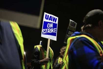 Uaw Agreement To End Car Strike Could Be Rocky