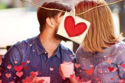 4 Little Things You Learn From Your First Kiss |