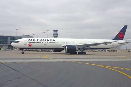 Air Canada Boeing 777 Business Class