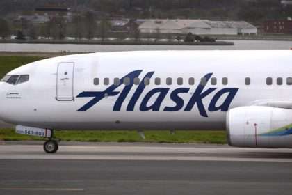 Alaska Airlines To Acquire Hawaiian Airlines For $1.9 Billion