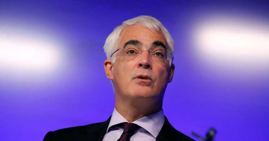 Alistair Darling, The Guiding Hand In Britain's Financial Crisis, Has