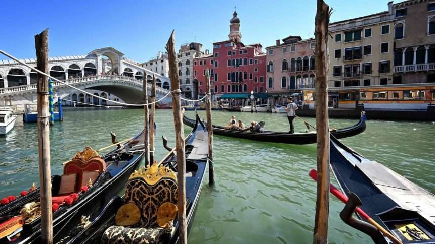 Gondola Capsizes As Tourist Tries To Take Selfie In Venice