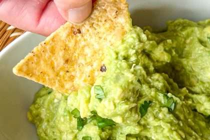 Guacamole Recipe Made With 4 Ingredients