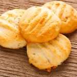 How To Bake Poori: Ladakh's Famous Atta Cookie Recipe