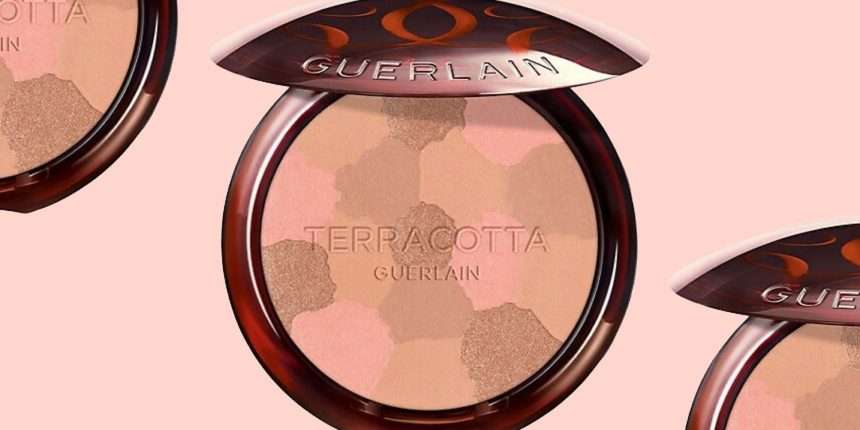 Shoppers Say This Bronzer Makes Dry, Mature Skin Look Healthy