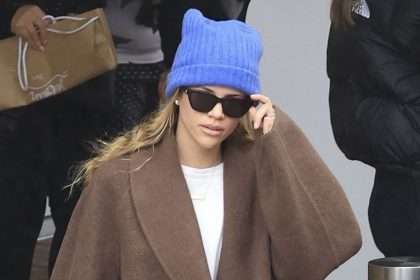 Sofia Richie Looks Effortlessly Cool In A Blue Beanie And
