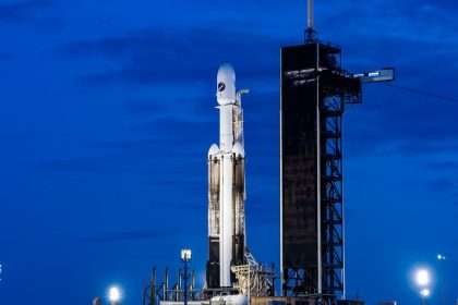 Spacex Falcon Heavy Launch Of X 37b Spaceplane Targeted For December