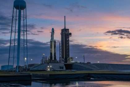 Spacex Cancels Falcon Heavy X 37b Spaceplane Launch Due To Ground