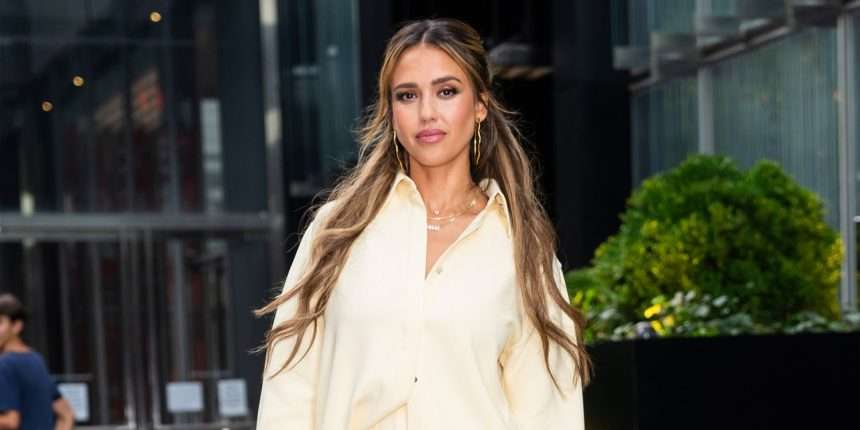 Steal Jessica Alba's Cozy Loungewear Look With These 6 Amazon