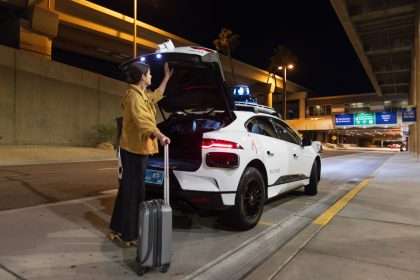 Waymo Launches A Robotic Curbside Pickup At The Phoenix Airport
