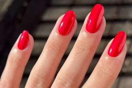 20 Wonderful Nail Colors To Wear In February