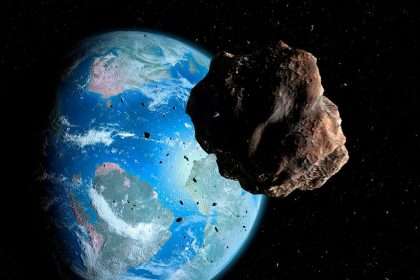 A Potentially Dangerous Asteroid Is Heading Towards Earth...