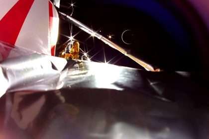 Astrobot Loses Contact With Limping Hayabusa Lunar Lander