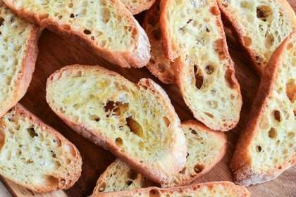Garlic Crostini (easy Recipe + Topping Ideas)