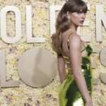 Golden Globe Awards: Taylor Swift's Red Carpet Photos And More