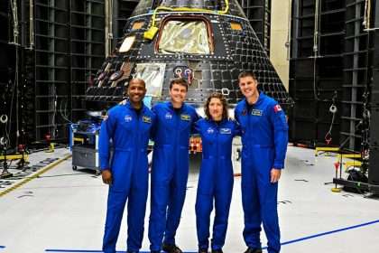 Nasa Postpones Artemis Astronaut's Moon Mission