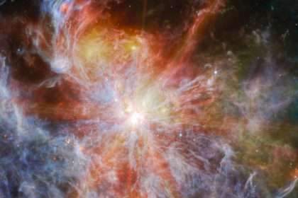 Webb Space Telescope Reveals Massive Star Forming Complex