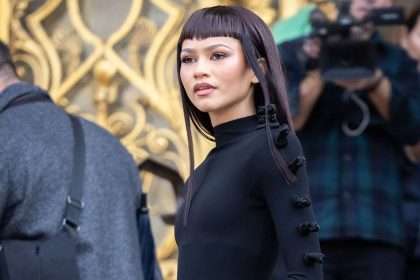 Zendaya Wears Short Bangs In Dramatic Black Look At Paris