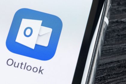 400 Million Outlook Users At Risk From Security Bug