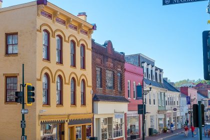 7 Virginia Towns With Beautiful Architecture