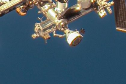 Boeing's Starliner Astronaut Taxi Spotted On Iss (satellite Photo)