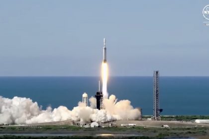 Falcon Heavy To Launch Goes U Weather Satellite