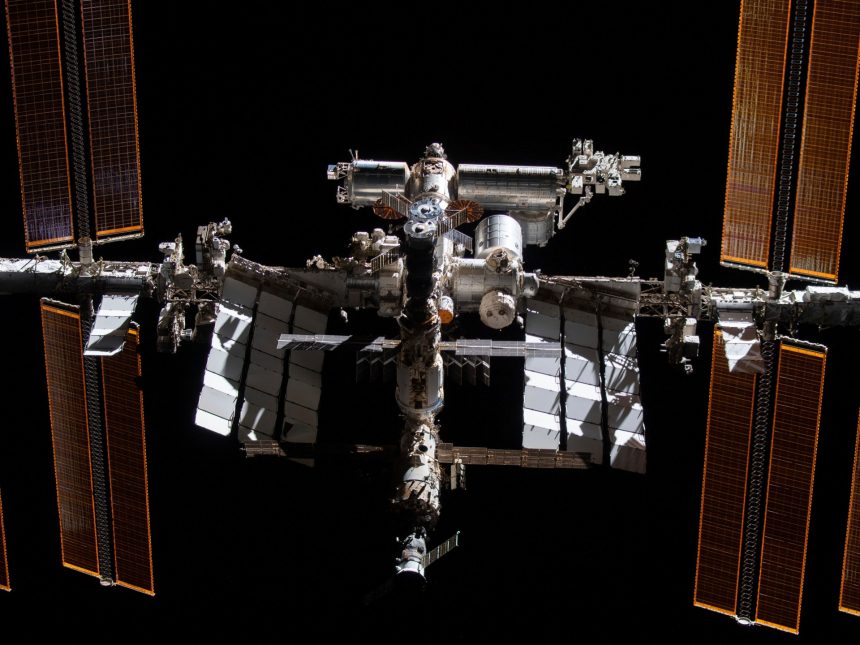 Iss Astronauts Evacuated After Russian Satellite Goes Down, Crashes |