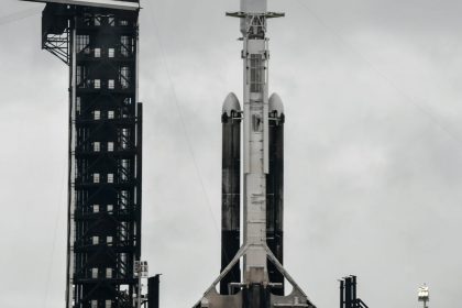 Spacex Falcon Heavy To Launch Noaa Satellite